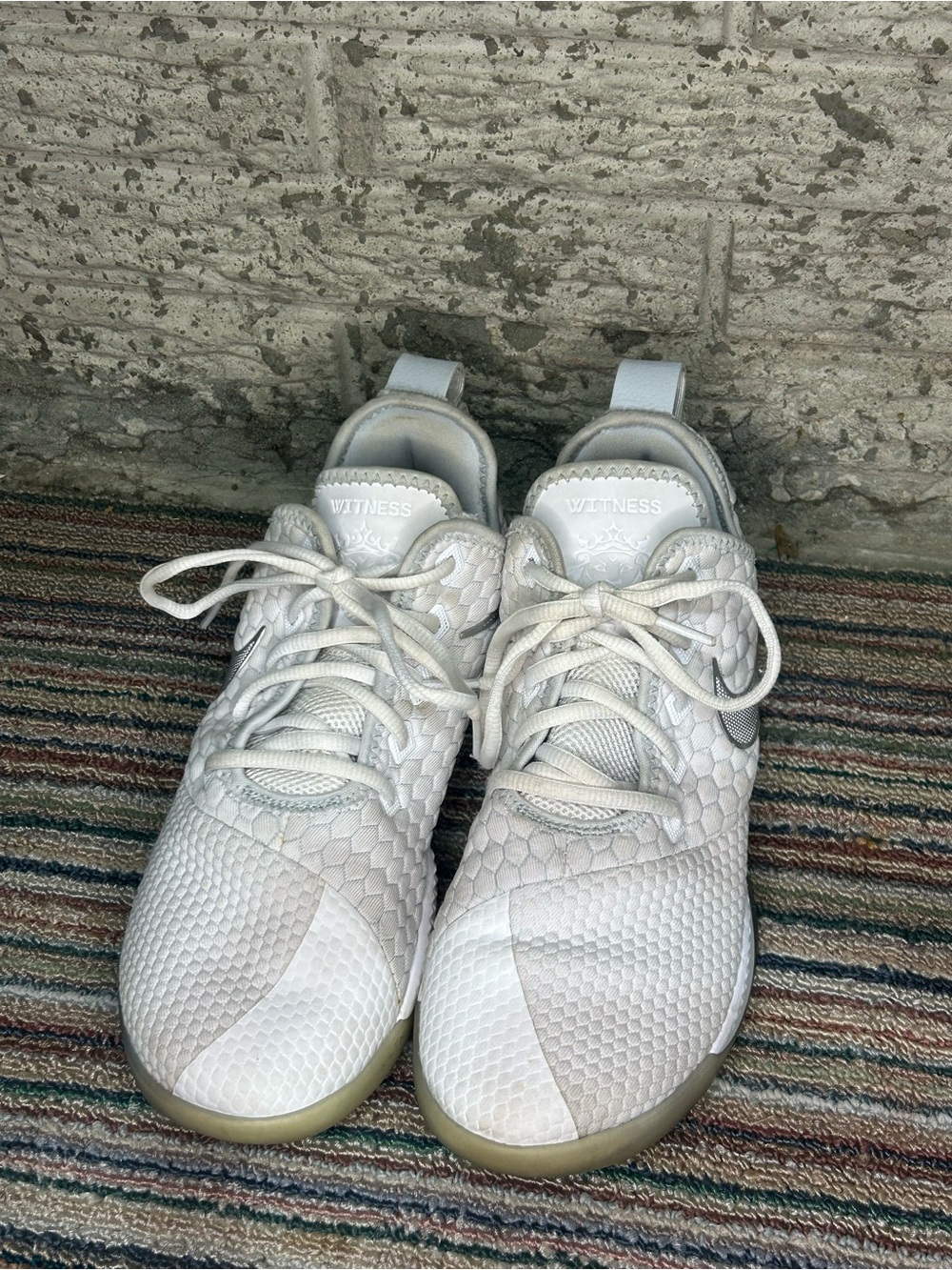Nike LeBron Witness 3 White Chrome Size 8